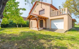 Vanzare Casa Noua Independenta Energetic în Stil Italian – Paulis - Poză 2