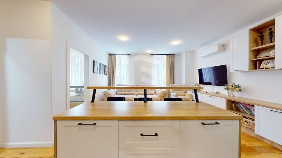 Apartament elegant 2 camere Ansamblu Carmen Sylva Unirii - Poză 12
