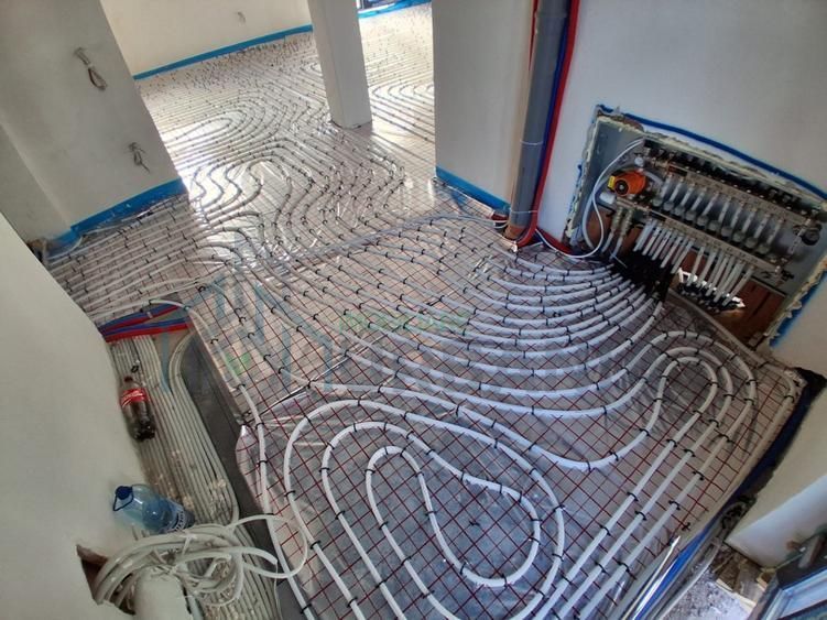 Casă modernă lângă Lacul Ezăreni - Poză 5