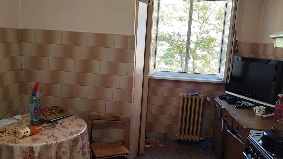 Apartament 3 camere, decomandat,  Mazepa 2 - Poză 1