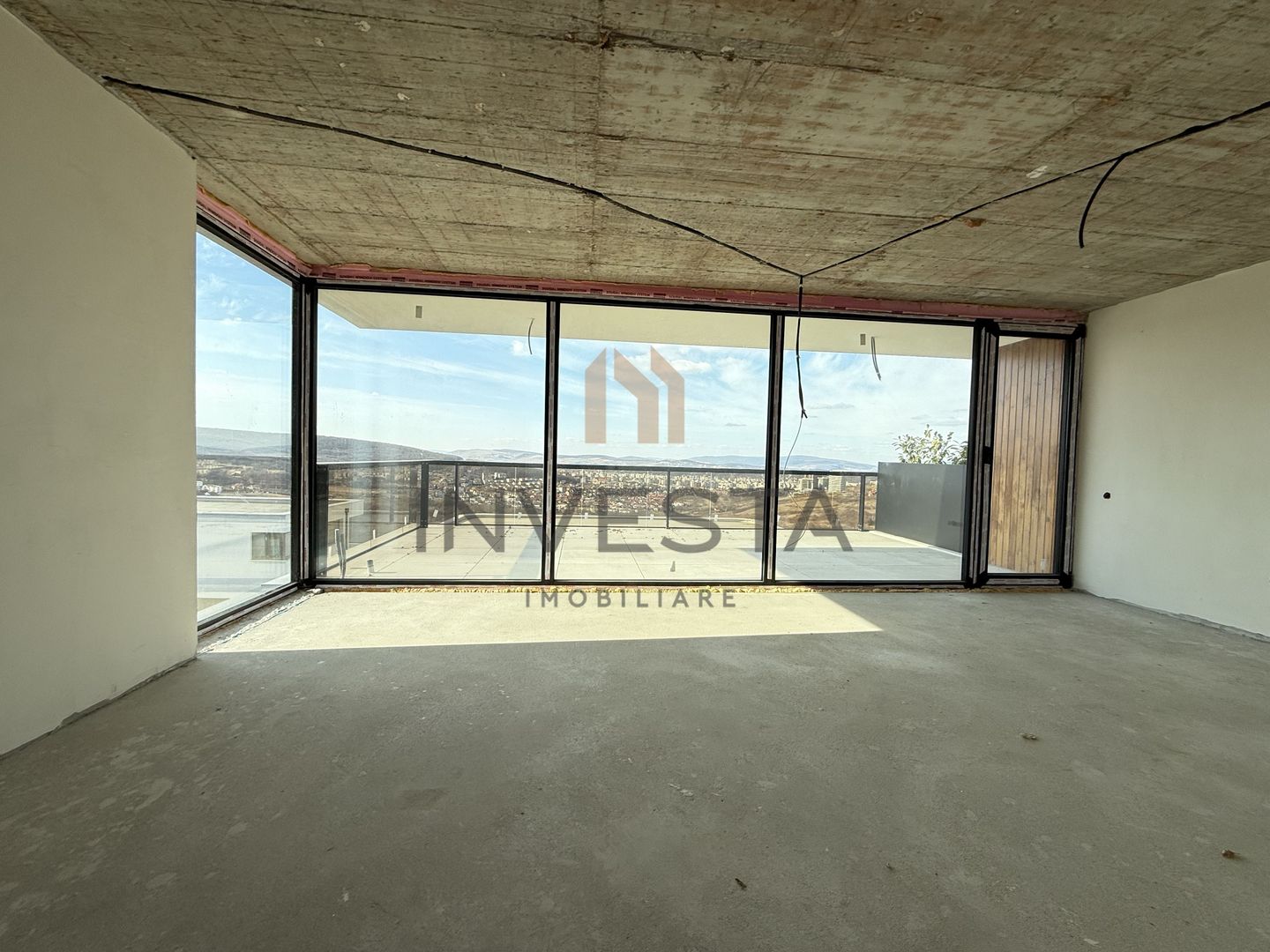 Duplex cu panorama spectaculoasa constructie premium! - Poză 11