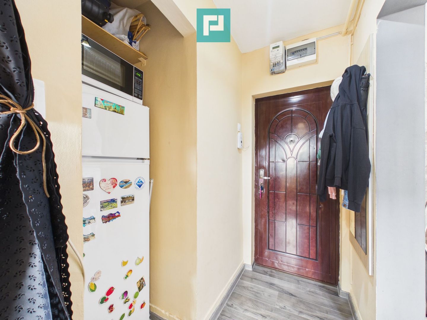 Apartament 2 camere renovat în zona Fortuna - Poză 9