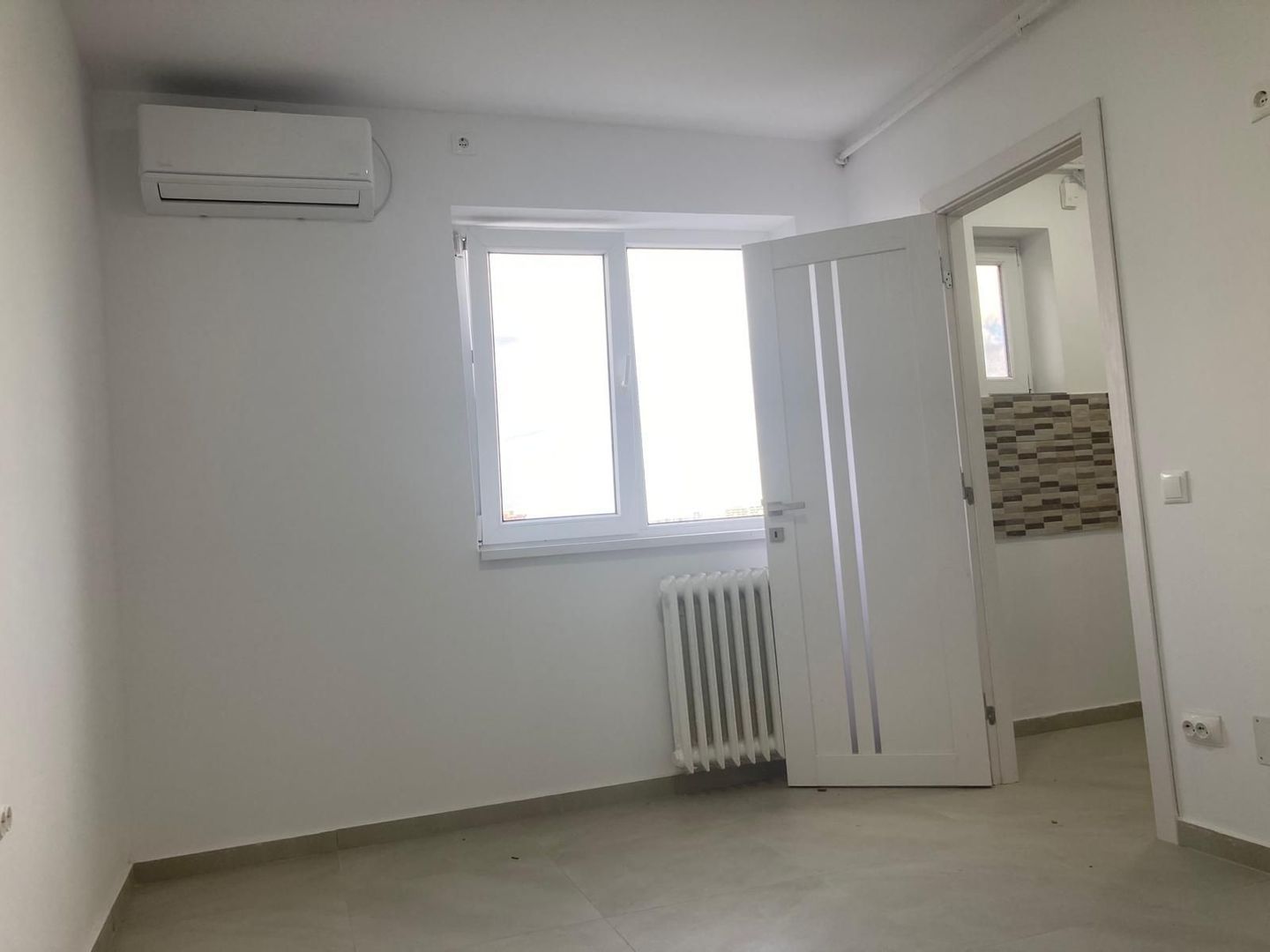 Garsoniera Pantelimon de vanzare - Poză 1