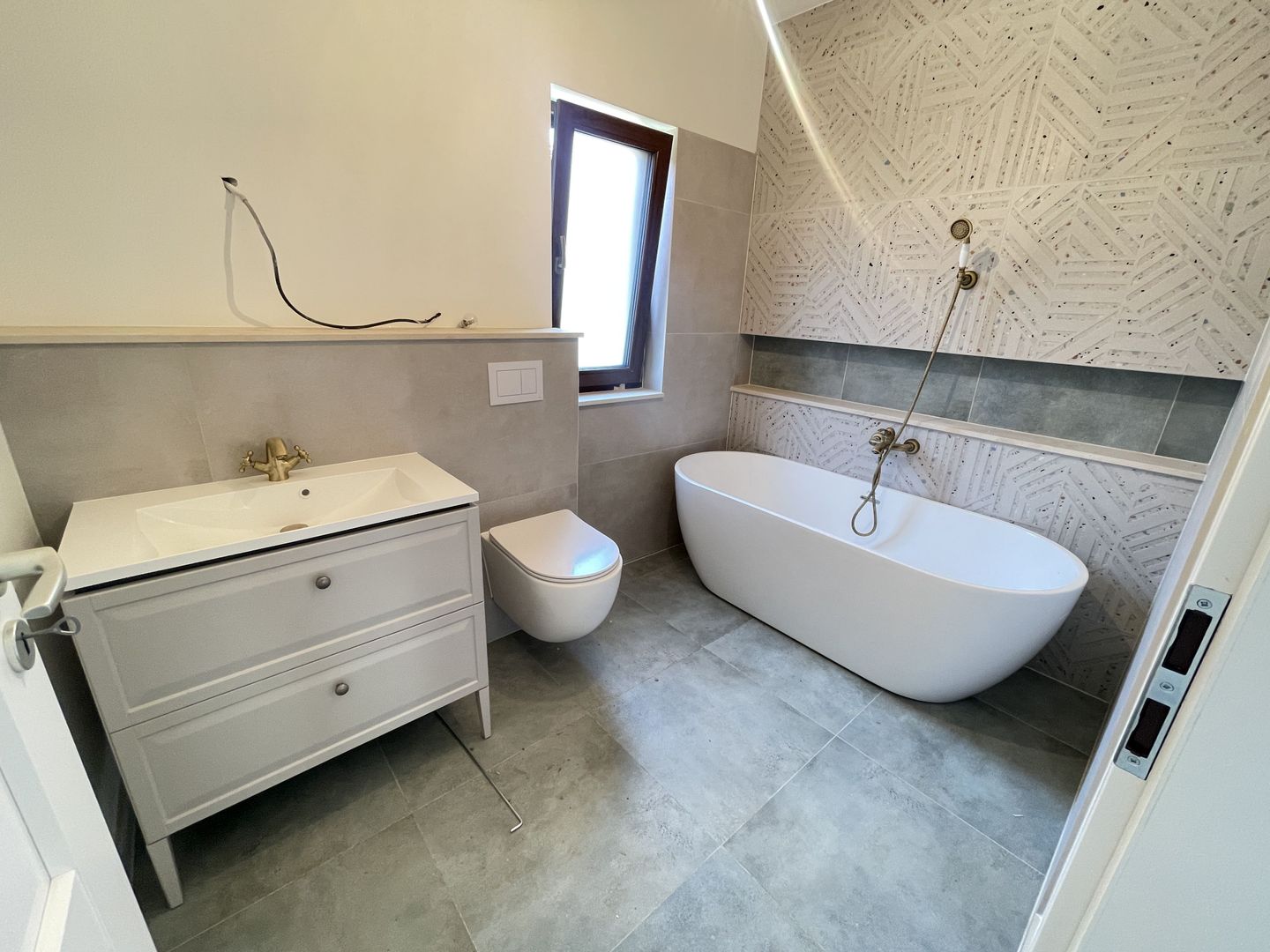 Case Individuale | 4 camere | Teren 632 mp | Toate Utilitatile | Comision 0% - Poză 20