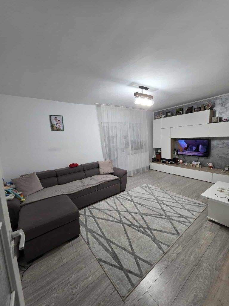 BRASADAS vinde ap 3 camere PARTER, LA CHEIE in MARASTI. - Poză 3