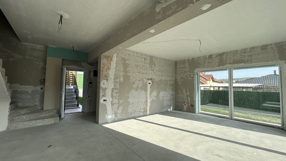 Casă modernă de vânzare Baciu – zona SunGarden - Poză 11