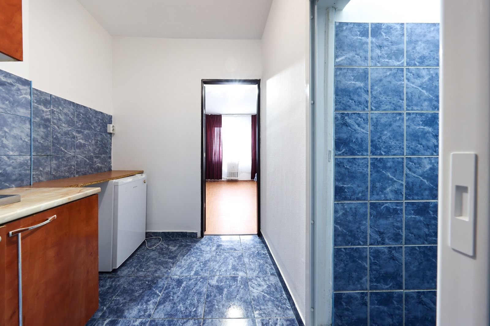 Garsoniera 21 mp Zona Tractorul - Poză 11