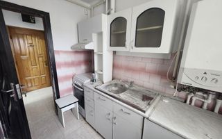 Apartament 1 Camera Zona Cetate, M-uri - Poză 4