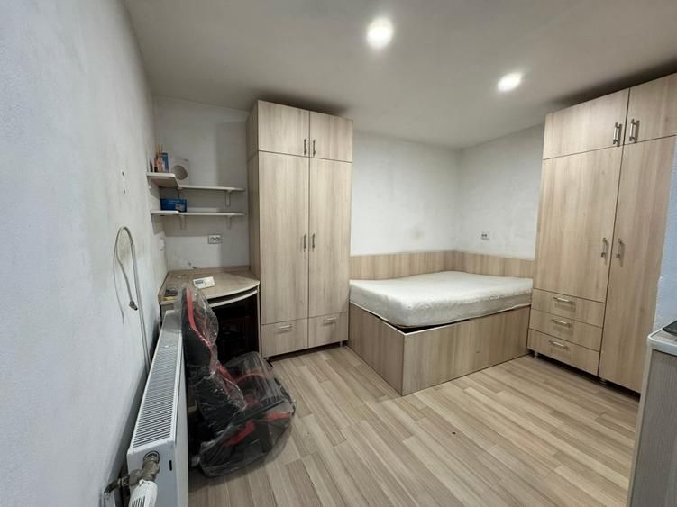 Apartament curte comuna zona Fabric - Poză 1