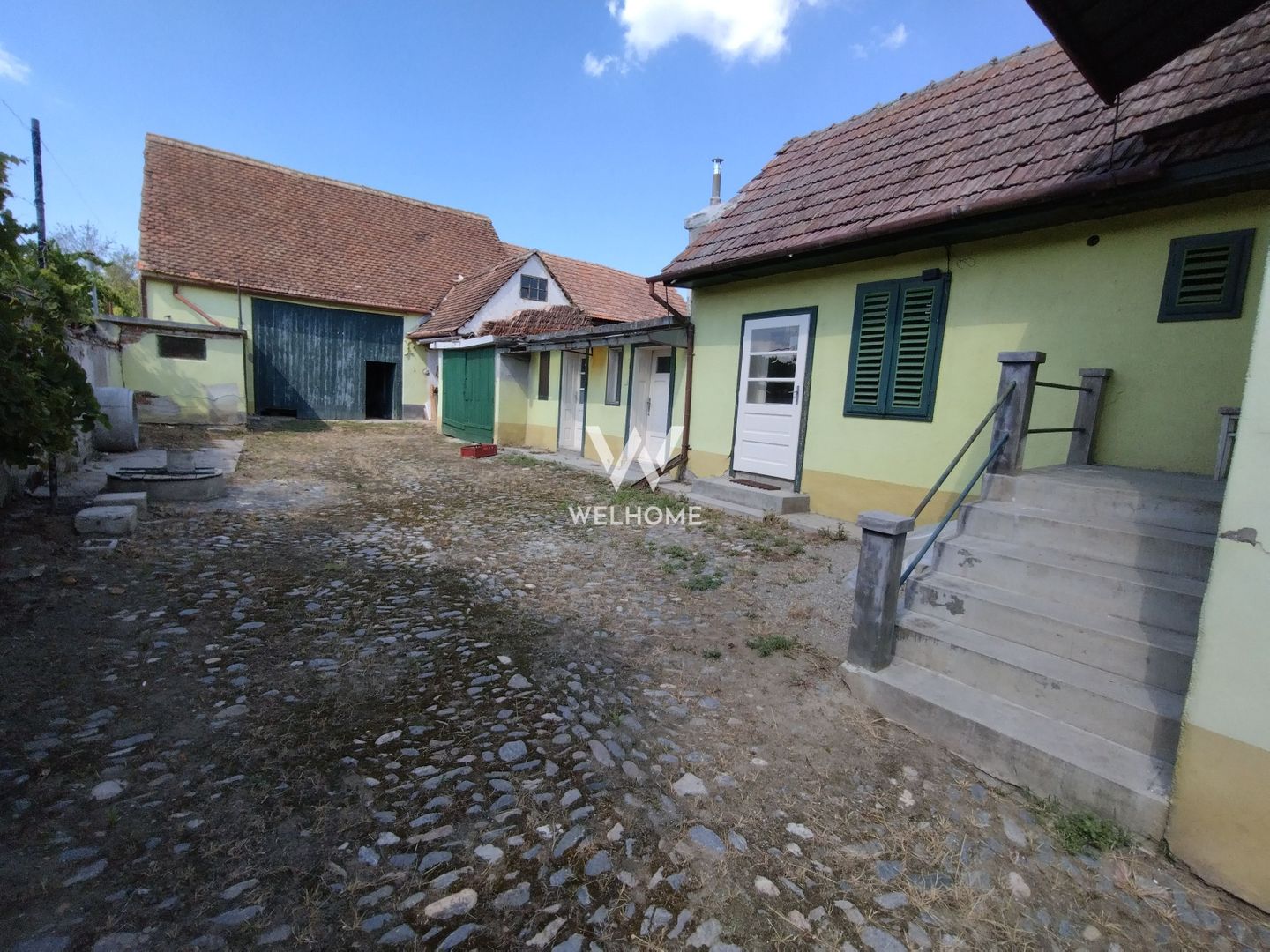 Casa 4 camere, curte si gradina 673 mp, com.Ludos - Poză 2