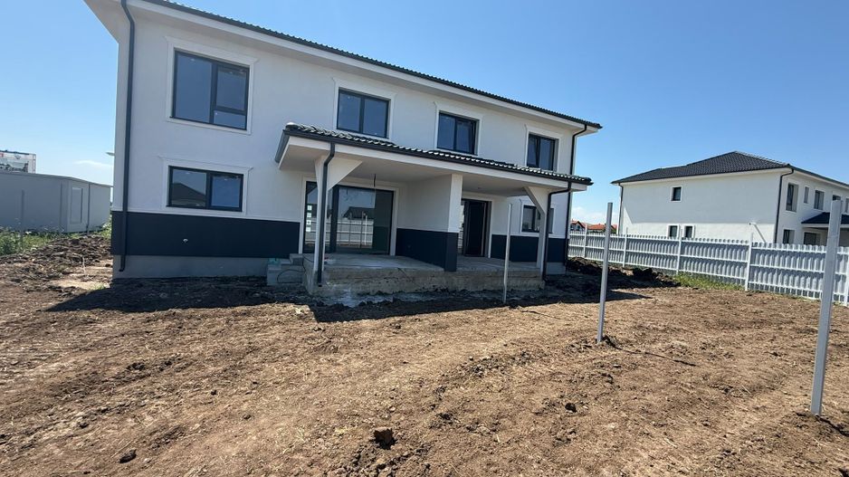 Casa tip duplex - 300 mp teren - Sura Mica - Poză 16