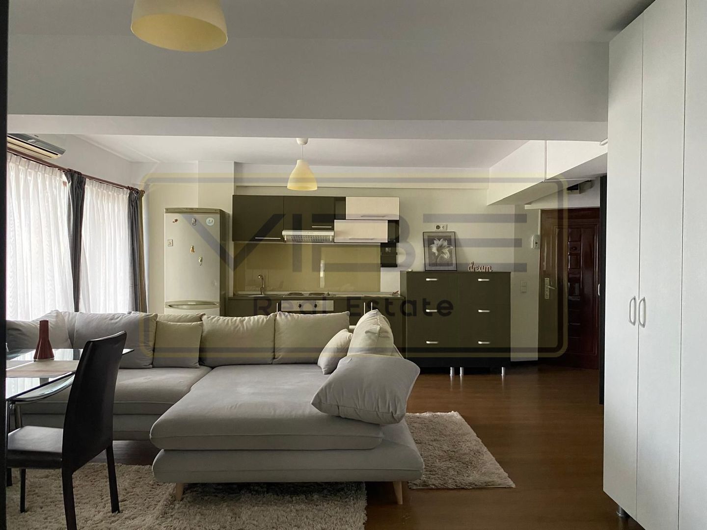 Apartament 2 camere NOU - 10 minute Palas Mall - Poză 1