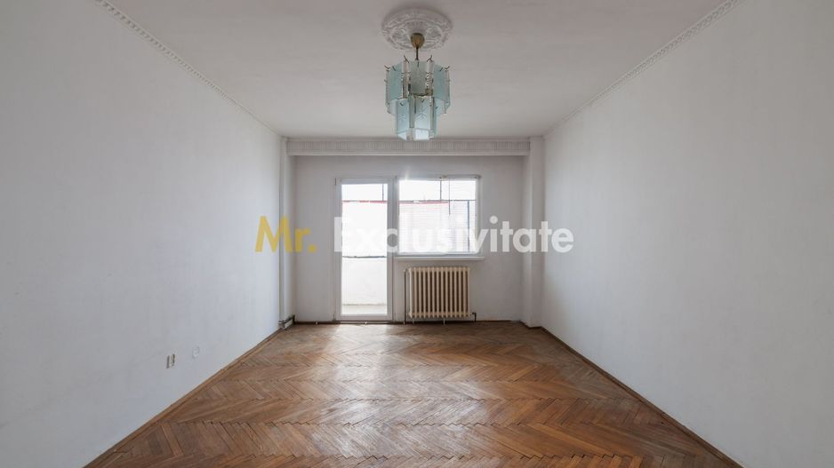 2 camere decomandate, Banat – etaj 2, centrală proprie, zonă excelentă - Poză 3