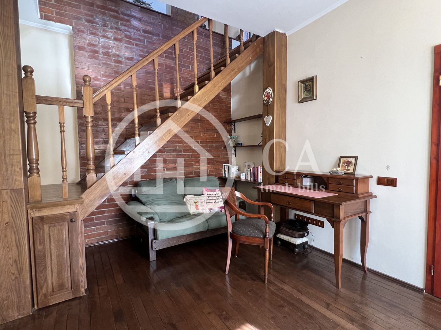 Casa cu 5 camere de vânzare in zona Centrala, Oradea - Poză 10