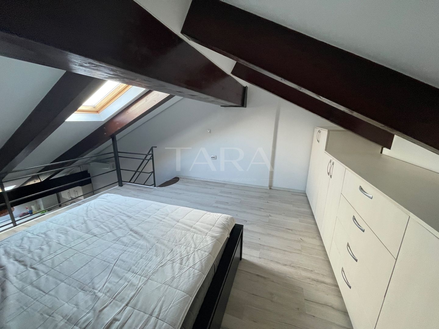 Apartament tip loft, 34 mp, parcare subterană, Între Lacuri. - Poză 5
