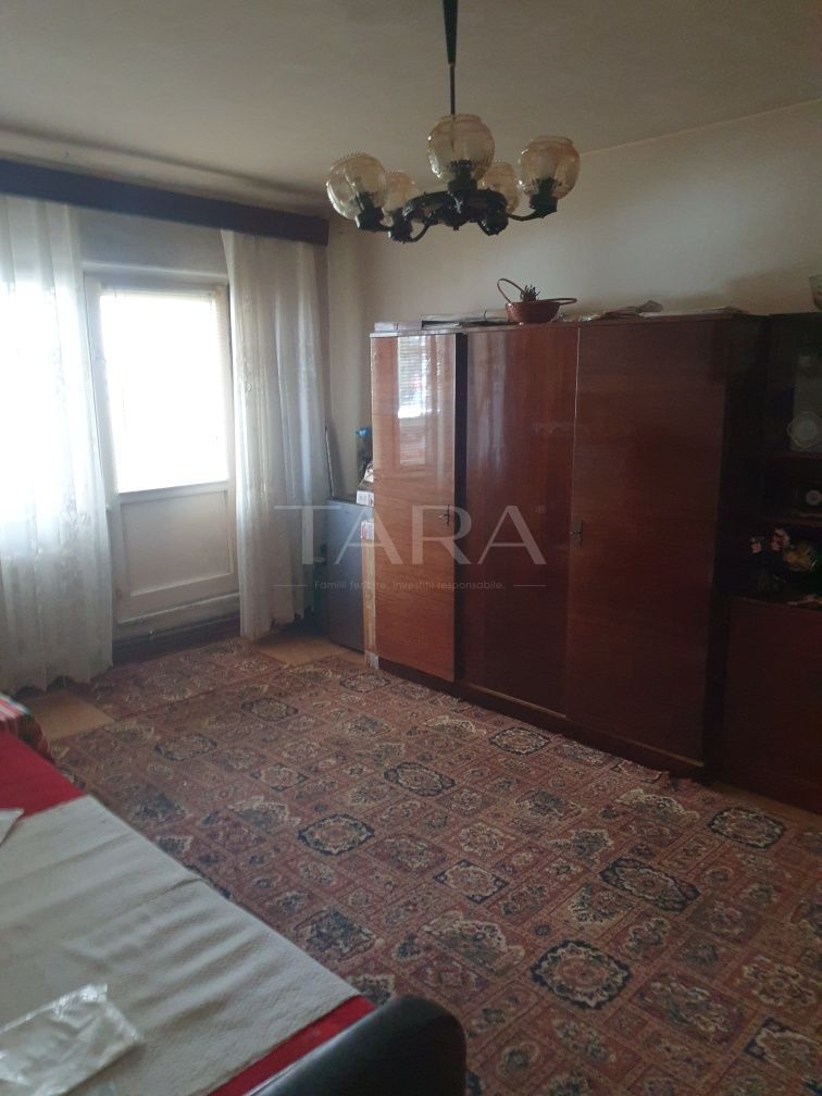 Apartament cu 3 camere decomandat, aproape de Piața Ion Meșter - Poză 2
