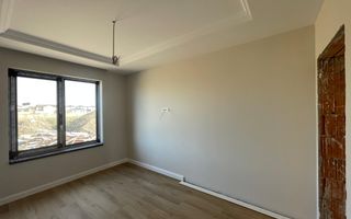 Casă / Vilă în Mosnita Noua - Poză 4