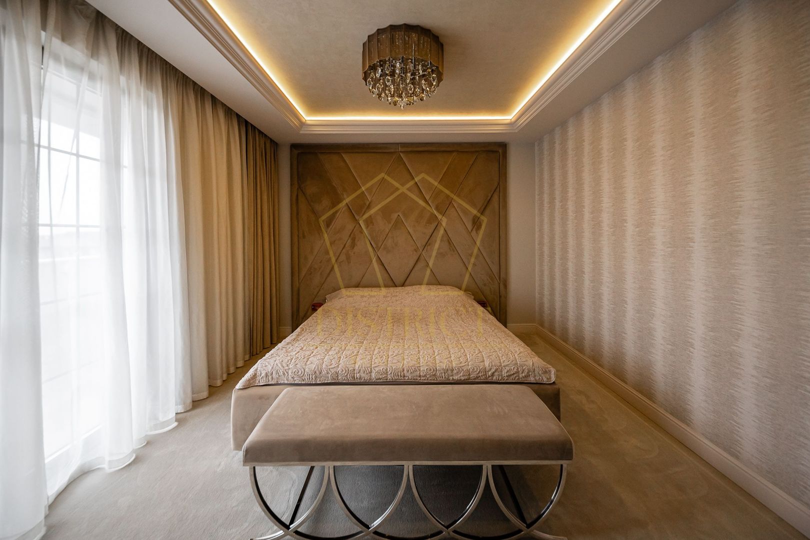 Vila exclusivista cu garaj si piscina I Dumbravita I Comison 0% - Poză 18