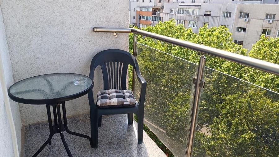 Garsoniera in bloc nou zona Calea Calarasilor cu centrala proprie - Poză 4