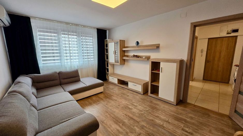 Închiriere Apartament cu 3 camere premium, prima inchiriere, 3 min metrou - Poză 1