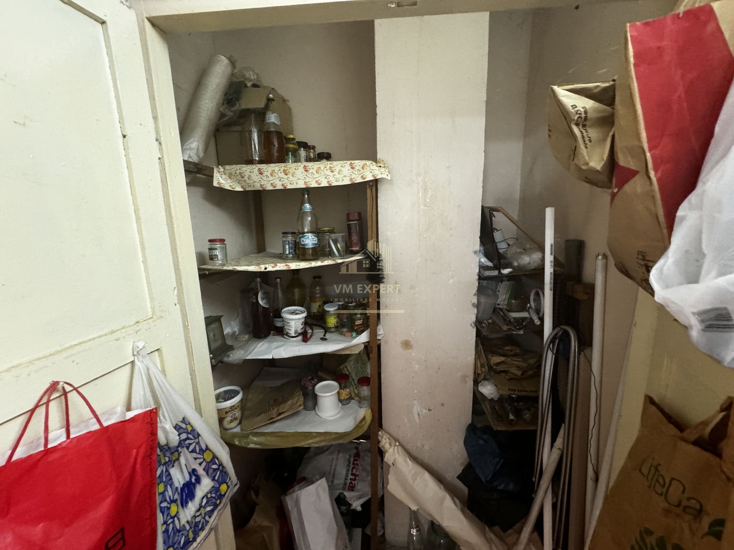 APARTAMENT 2 CAMERE, CAMPULUNG, ETAJ 3, GRUI - Poză 31