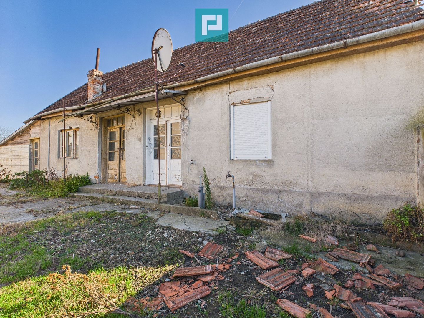 Proprietate impresionantă în Nădab - Poză 28