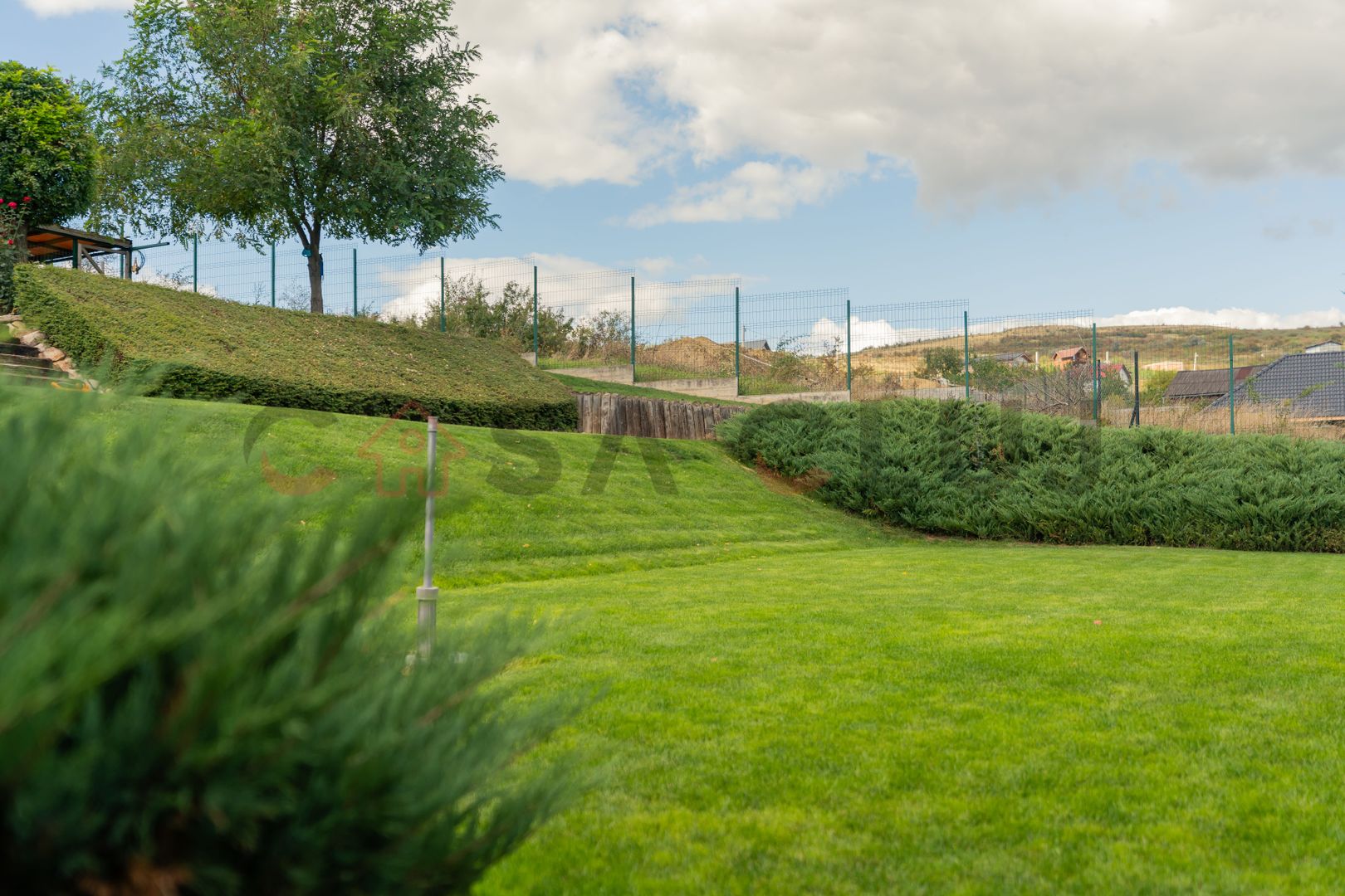 Casă invididuală de vânzare, 250mp utili, 2000mp teren, Campenești! - Poză 16