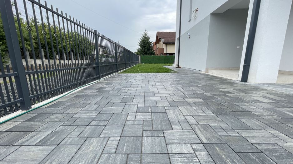 Duplex despărțit prin spațiu tehnic - Poză 16