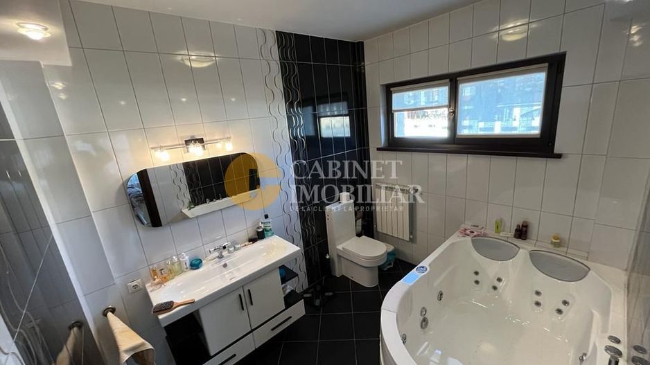 VILA de lux - design clasic-vintage - Dealul Galata - Sos Voinesti - Poză 16