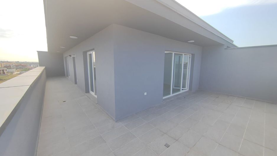 Titan,bloc nou,finalizat parcare subterana - Poză 1