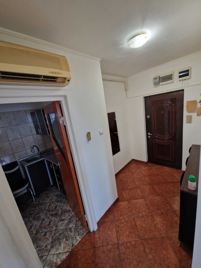 Apartament 3 camere Piata Resita, Sector 4 - Centrala, Parcare - Poză 6