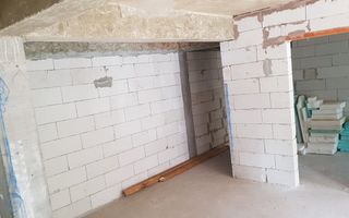 Pensiune deosebită de vânzare în Neptun – la doar 5 minute de plajă! - Poză 13