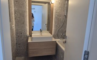 Apartament de 3 camere, 2 bai, terasa 20 mp, centrala, Comision 0 - Poză 4