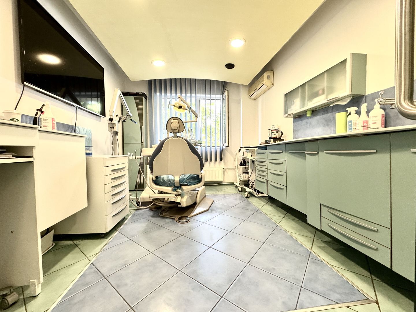 Cabinet stomatologic cu tradiție 20+ ani - dotat si funcțional - Poză 19
