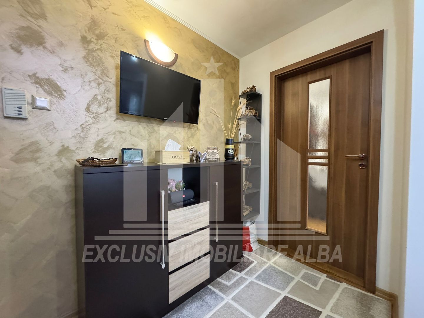 Apartament 2 camere | 56 mp | Etaj intermediar | Renovat | Cetate - Poză 2