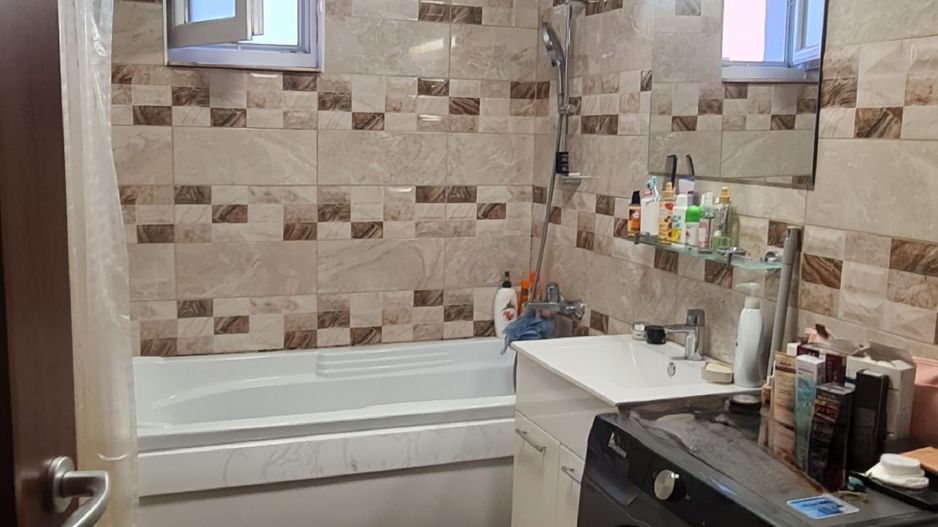 Casa cu etaj de vânzare în Sântandrei 131 mp util - Poză 8