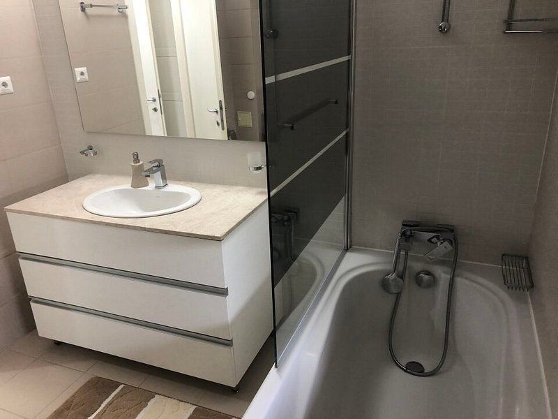 Apartament luxos,luminos,foarte spatios in Erou Iancu Nicolae-Oferta atractiva - Poză 28