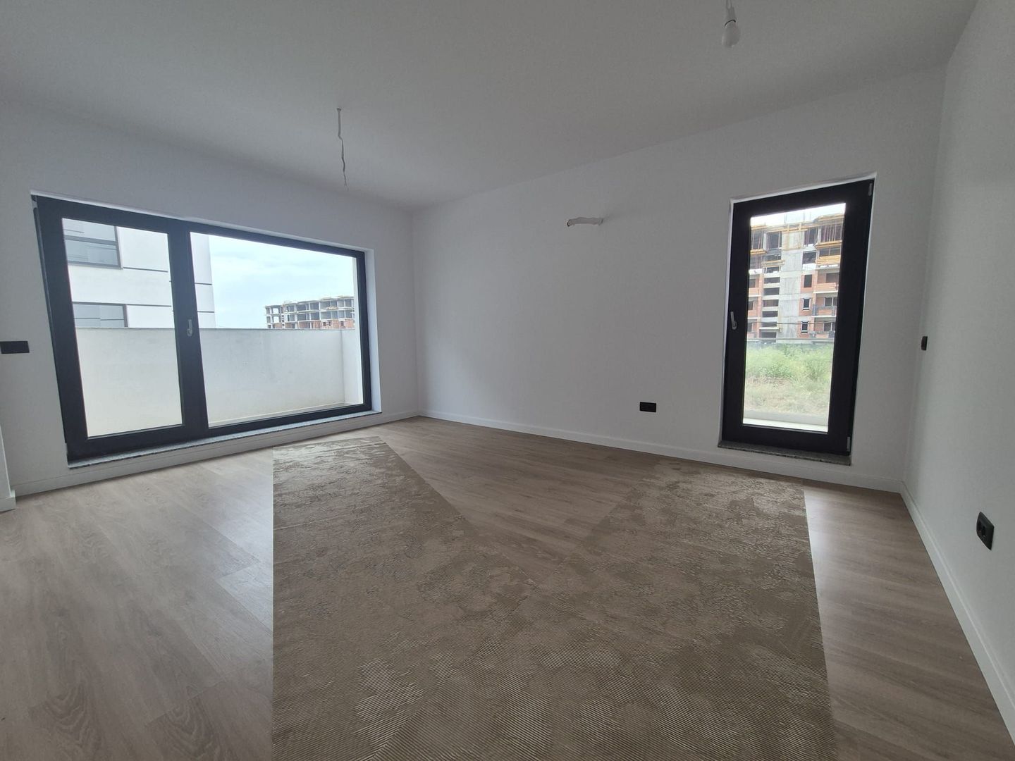 AP. 3CAM. IN BLOC PREMIUM FINALIZAT-SCOALA BRAUNER. PROIECT EVIA! - Poză 3