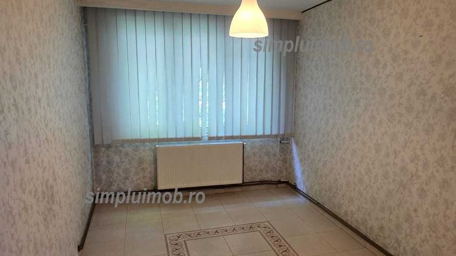 Decomandat 2 Camere, 1 Decembrie - Poză 4