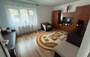 Vind apartament 2 camere.