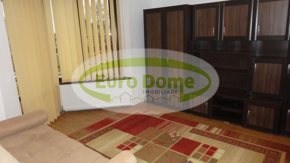 Inchiriere apartament in vila. - Poză 1
