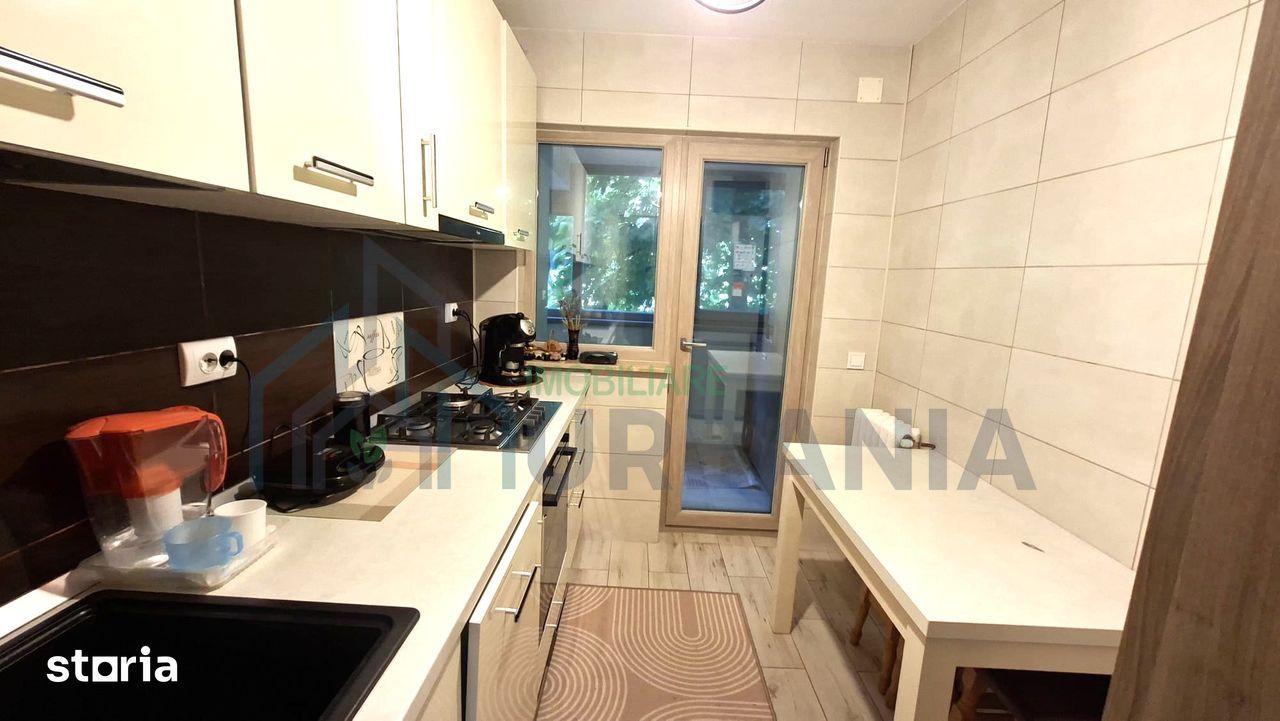 Apartament 2 camere, Podu Roș, etaj 1, ultracentral, 5 minute de Palas, stare excelentă - Poză 3