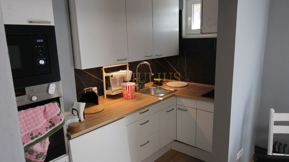 Ideal pentru doctori, asistente, vizavi de spitalul judetean, centrala proprie - Poză 3