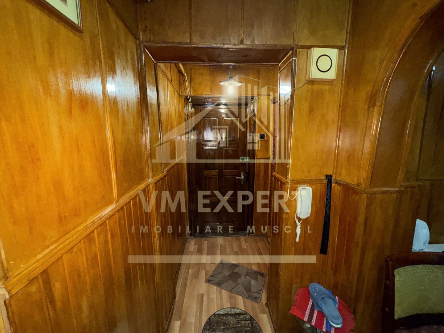 APARTAMENT 3 CAMERE CAMPULUNG, ETAJ 4, GRUI - Poză 9