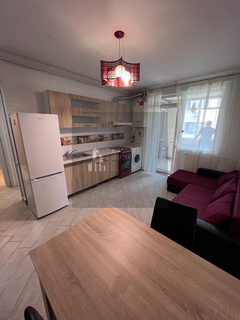 Apartament tip studio 40 mp/ Metalurgiei/ sector 4/ AN 2000 - Poză 2
