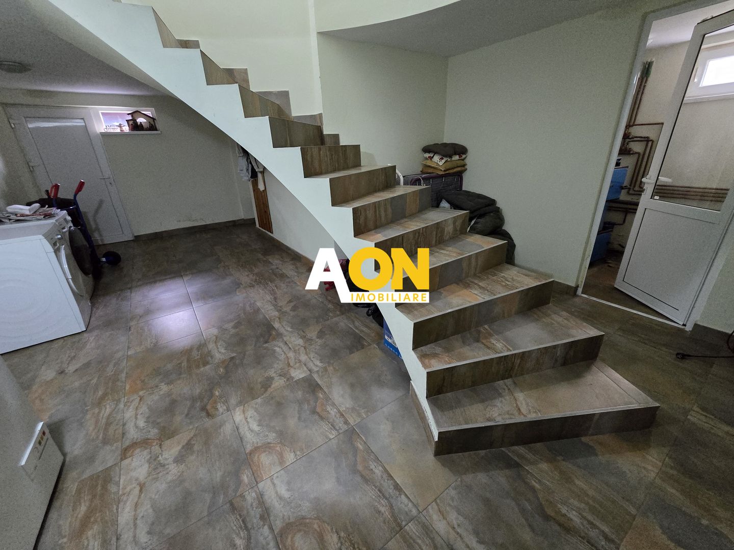 Vila 6 Camere Zona Kaufland, 1000mp Teren - Poză 17