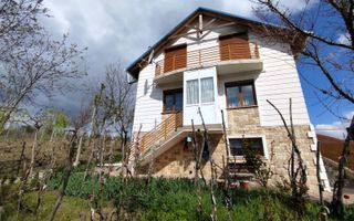 Casă generoasă cu 2 Nivele și confort modern – 10 Ari, Băcioi (sat Frumușica) - Poză 8