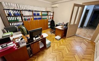 Birou in Piata Unirii - Poză 5