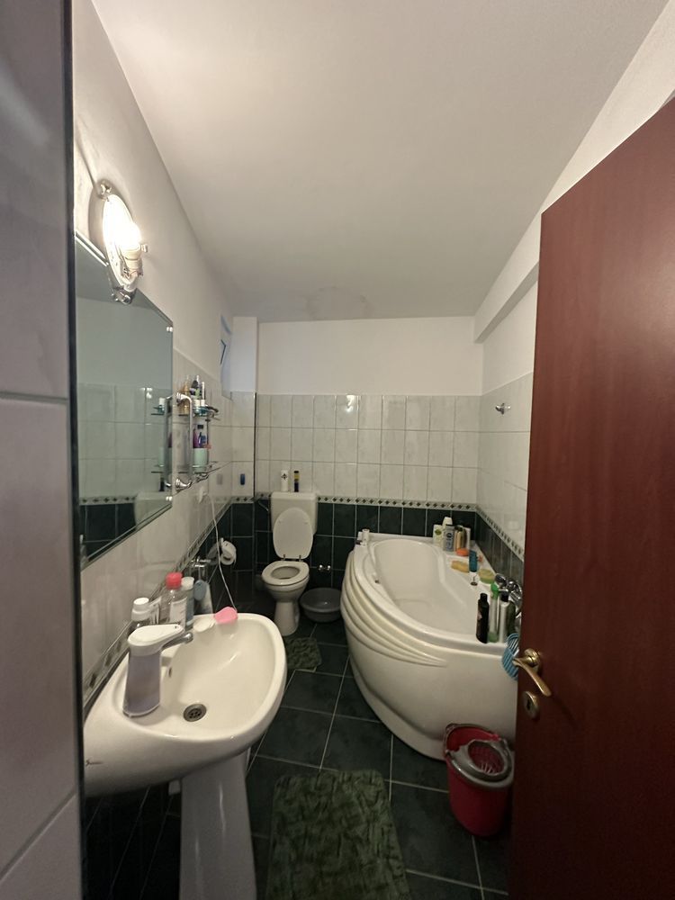 ageuropa.ro vinde apartament cu 2 camere în zona ultracentrala. - Poză 6