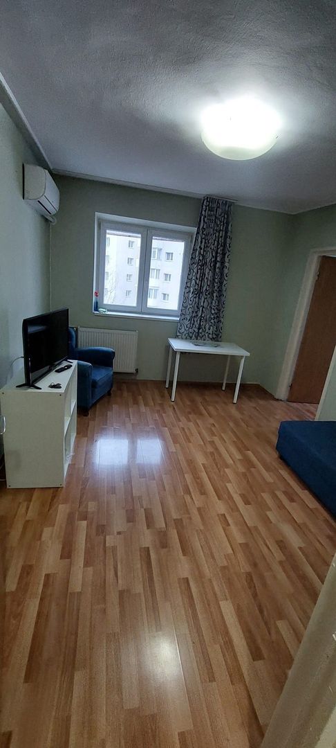 Apartament 2 camere complet utilat, etaj 6/10, metrou 1 Decembrie - Poză 3